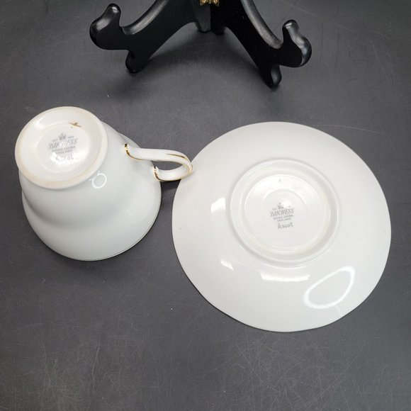 Duchess Ascot Tea Cup and Saucer Fine Bone China England BT1033 - Picture 4 of 6